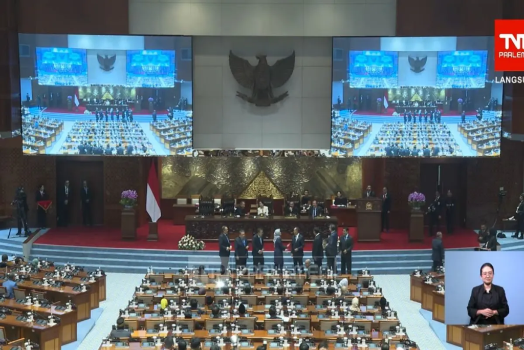 DPR Resmi Sahkan UU Perlindungan Saksi dan Korban dalam Paripurna